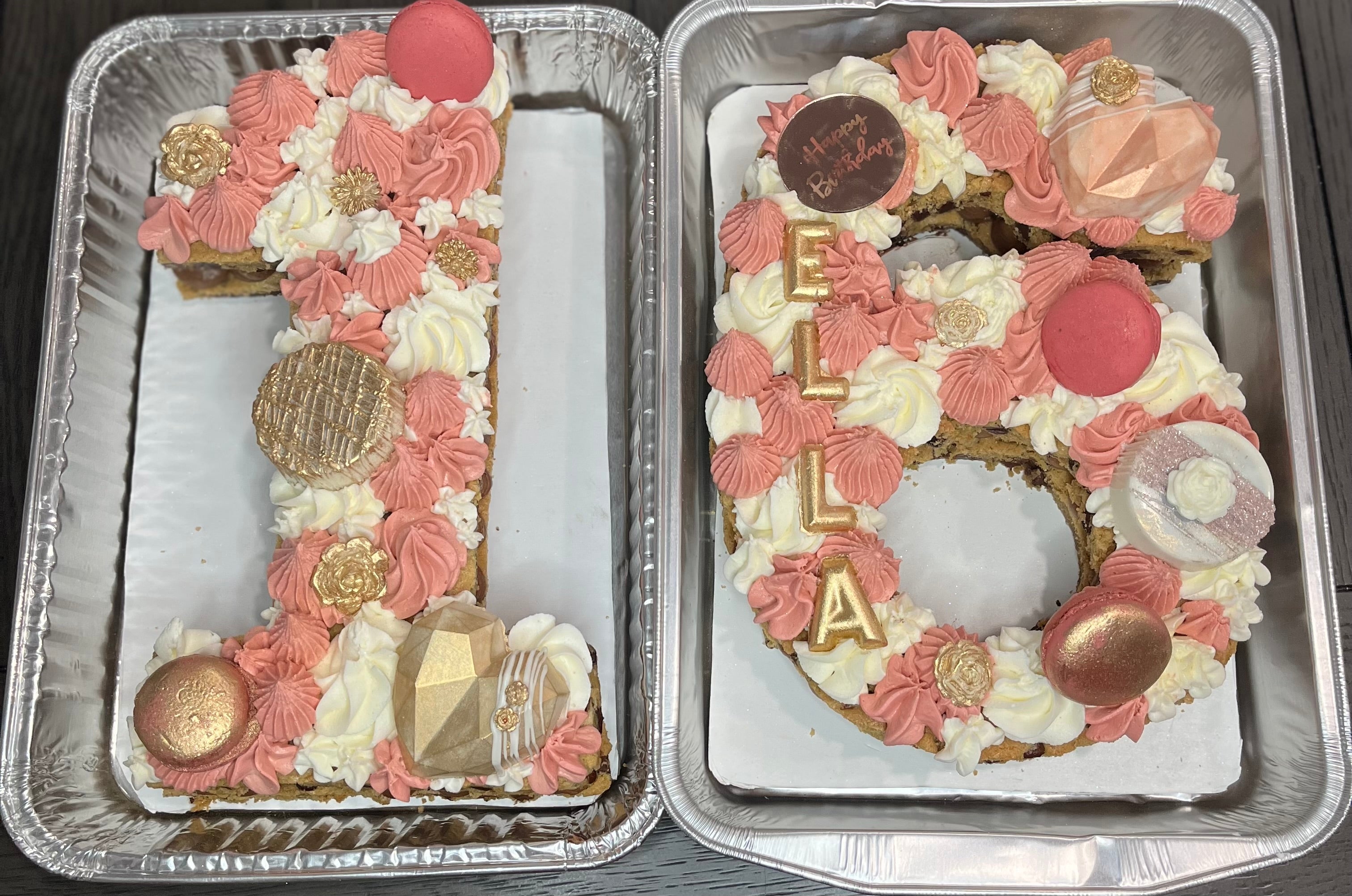 Number or Letter Cakes